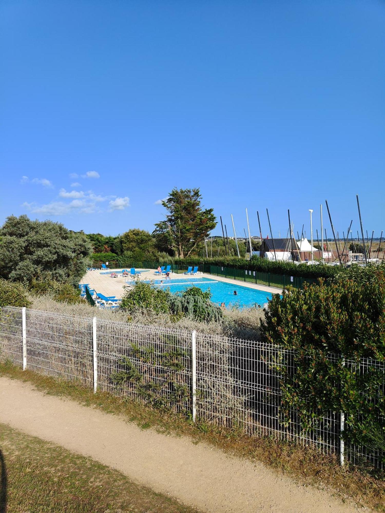 Location Appartement Arzon Exterior foto